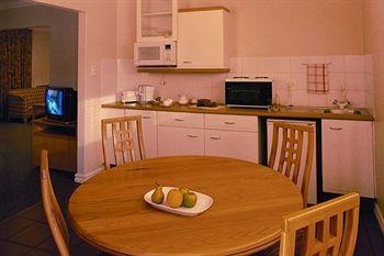 Sentinel Executive Apartment Hotel Претория Екстериор снимка